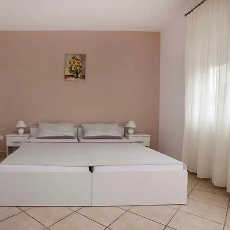 Apartment In Rovinj/Istrien 11701