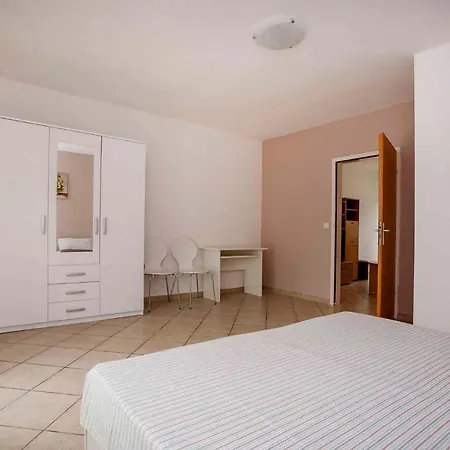 Apartment In Rovinj/Istrien 11701