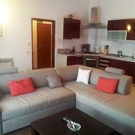 Apartament Apartment In Rovinj/Istrien 11701 *